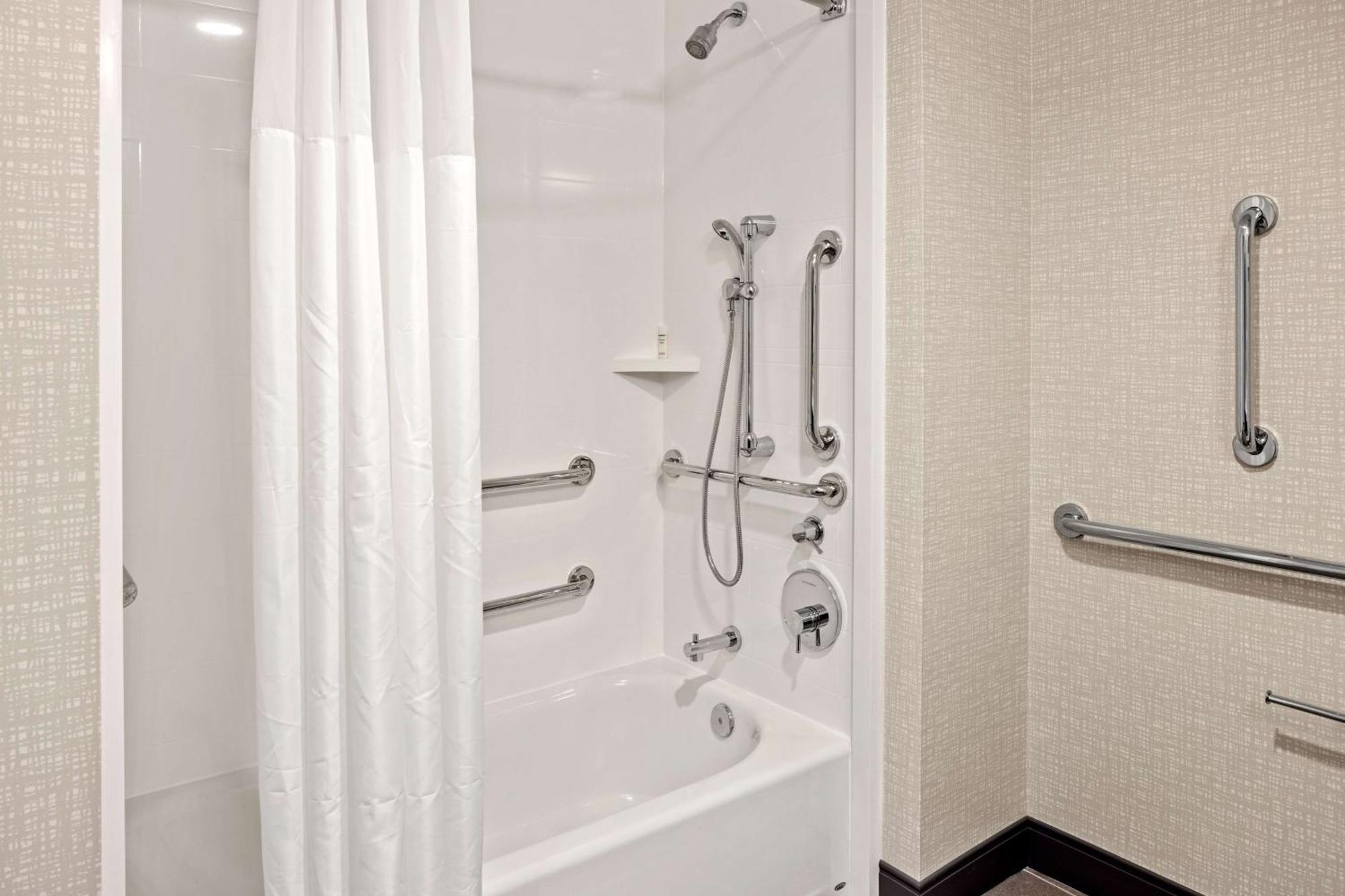 Hampton Inn & Suites Cincinnati West, Oh Dent Εξωτερικό φωτογραφία