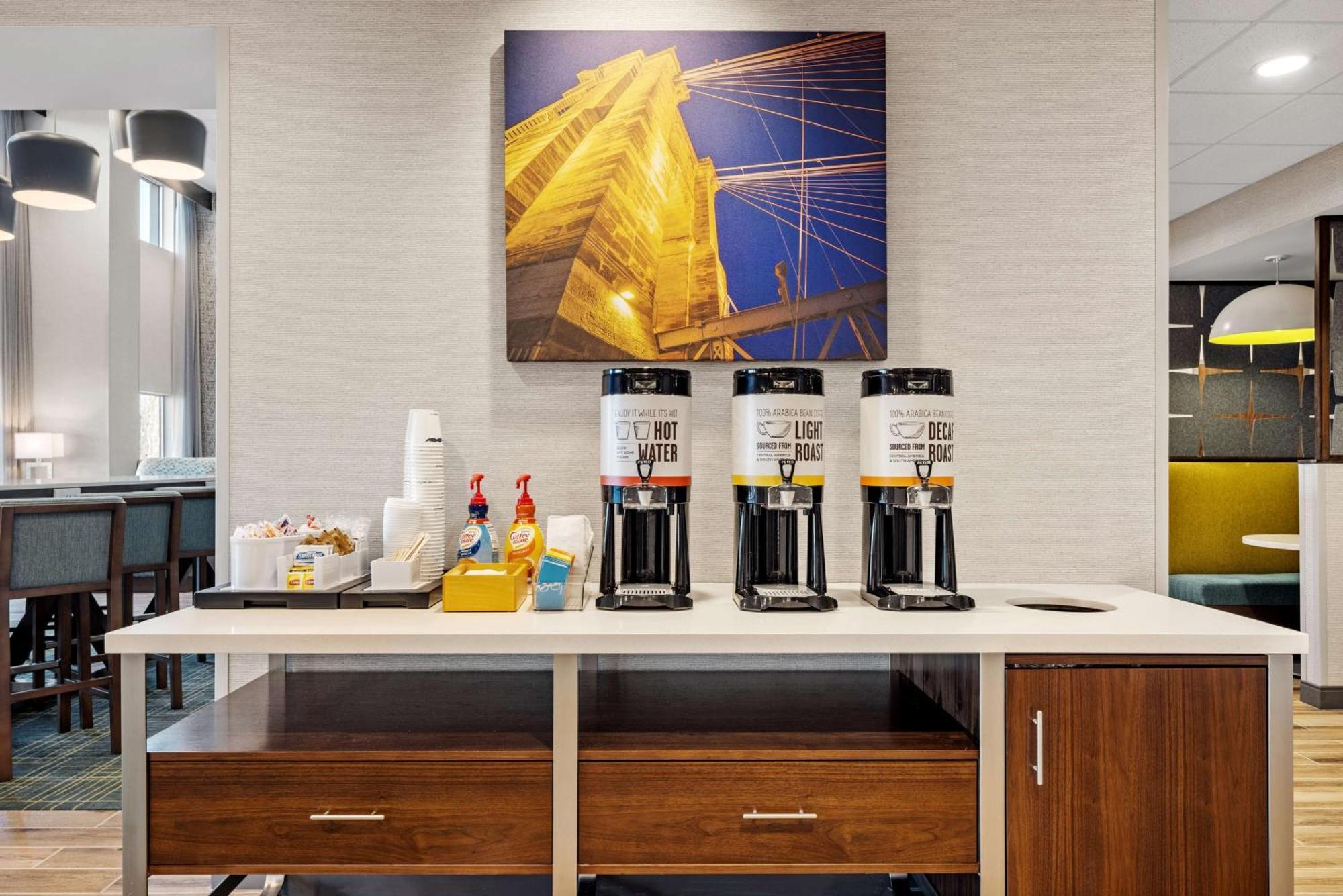 Hampton Inn & Suites Cincinnati West, Oh Dent Εξωτερικό φωτογραφία